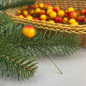 Калина лаковая Ø15 мм, для декора - желто-красная Калина лаковая Ø15 мм, для декора - желто-красная