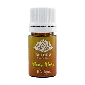 Ефірне масло іланг іланг