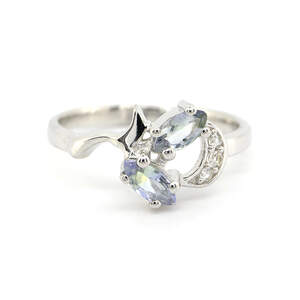 Срібна каблучка 925 проби 2,12 г з танзанітом Ман'яра АААА та білими топазами з США 0,49 карат