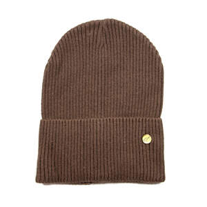Жіноча шапка StreetStyle шоколадного кольору Жіноча шапка StreetStyle шоколадного кольору