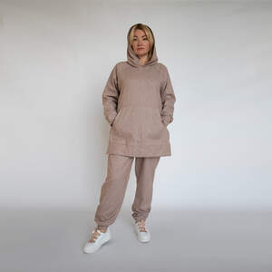 Спортивний костюм шоколадного кольору