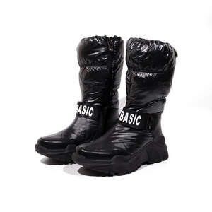 Жіночі чоботи, зимові, чорного кольору