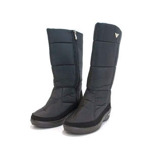 Взуття жіноче підвищенної вологостійкості високі ультралегкі 