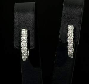 Серебряные серьги 925 пробы 3,14 г с африканскими Діамантами VVS1 0,05 карат Серебряные серьги 925 пробы 3,14 г с африканскими Діамантами VVS1 0,05 карат