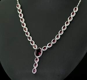 Срібне кольє 925 проби 25,13 г з Лінде Топазами та цирконами 26,71 карат Срібне кольє 925 проби 25,13 г з Лінде Топазами та цирконами 26,71 карат