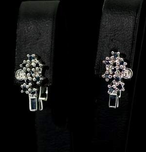 Срібні сережки 925 проби 2,89 г з блакитними Діамантами Норе VVS1 0,19 карат Срібні сережки 925 проби 2,89 г з блакитними Діамантами Норе VVS1 0,19 карат