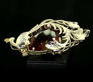 Срібна брошка 925 проби в позолоті 375 проби 26,31 г з турецьким Султанітом класу АААА та цирконами 15.77 карат Срібна брошка 925 проби в позолоті 375 проби 26,31 г з турецьким Султанітом класу АААА та цирконами 15.77 карат