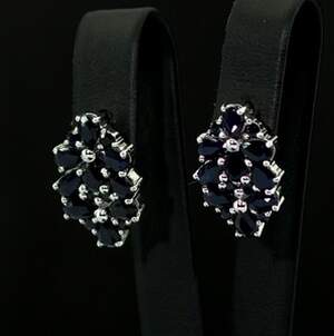 Серебряные серьги 925 пробы 6,48 г со шри-ланкийскими Сапфірами класса АААА 6,03 карат Серебряные серьги 925 пробы 6,48 г со шри-ланкийскими Сапфірами класса АААА 6,03 карат