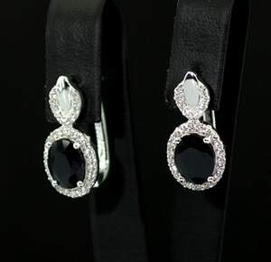 Серебряные серьги 925 пробы 5,48 г со шри-ланкийскими Сапфірами класса АААА и цирконами 4,23 карат Серебряные серьги 925 пробы 5,48 г со шри-ланкийскими Сапфірами класса АААА и цирконами 4,23 карат