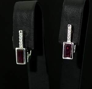 Серебряные серьги 925 пробы 2,87 г с розовыми кенийскими Рубінами класса АААА и цирконами 1,45 карат Серебряные серьги 925 пробы 2,87 г с розовыми кенийскими Рубінами класса АААА и цирконами 1,45 карат