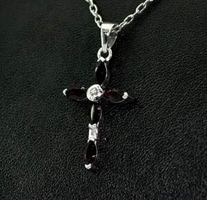 Срібна підвіска 925 проби 2,18 г з мозамбікськими Гранатами 1,4 карат Срібна підвіска 925 проби 2,18 г з мозамбікськими Гранатами 1,4 карат