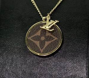 Кольє в позолоті, репліка Louis Vuitton Кольє в позолоті, репліка Louis Vuitton