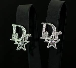Сережки з родієвим напиленням з білими цирконами, репліка Dior Сережки з родієвим напиленням з білими цирконами, репліка Dior