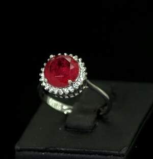 Серебряное кольцо 925 пробы 3,31 г с Турмаліном Рубелітом и цирконами 3,37 карат Серебряное кольцо 925 пробы 3,31 г с Турмаліном Рубелітом и цирконами 3,37 карат