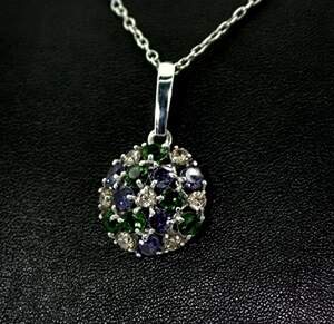 Серебряная подвеска 925 пробы 3,14 г с кольоровими цирконами 3,29 карат Серебряная подвеска 925 пробы 3,14 г с кольоровими цирконами 3,29 карат
