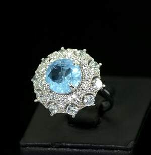 Срібна каблучка 925 проби 6,87 г з Турмаліном Індіголітом та цирконами 3,98 карат Срібна каблучка 925 проби 6,87 г з Турмаліном Індіголітом та цирконами 3,98 карат