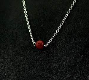 Серебряное колье 925 пробы 2,27 г с красным Коралом 0,77 карат 41-45 см Серебряное колье 925 пробы 2,27 г с красным Коралом 0,77 карат 41-45 см