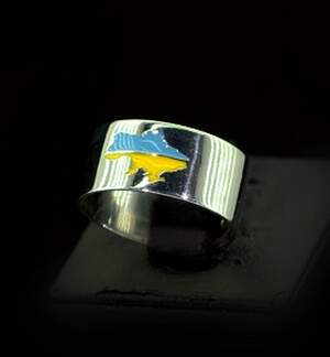 Срібна каблучка 925 проби 4,45 г з емаллю Срібна каблучка 925 проби 4,45 г з емаллю