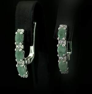 Срібні сережки 925 проби 5,06 г з бразильськими Смарагдами класу AAAA та цирконами 3,24 карат