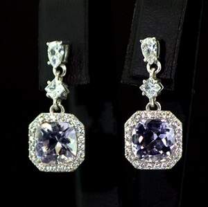 Срібні сережки 925 проби 4,88 г з шрі-ланкійськими Аметистами та фіанітами 6,39 карат
