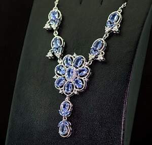 Срібне кольє 925 проби 12,52 г з Танзанітами класу АААА та топазами зі США 8,1 карат