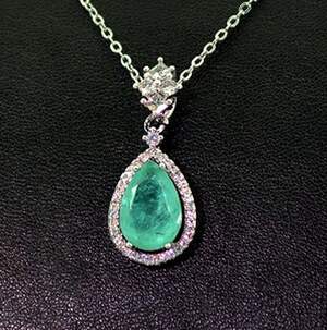 Кольє у срібному покритті з Турмаліном Параїба та цирконами 4,79 карат