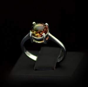 Срібна каблучка 925 проби 2,17 г з Аметрином 1,95 карат