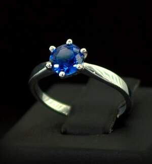 Срібна каблучка 925 проби 1,62 г з Топазом Nano 0,74 карат Срібна каблучка 925 проби 1,62 г з Топазом Nano 0,74 карат