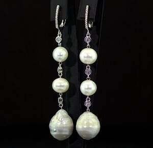 Срібні сережки 925 проби 16,22 г з таїтянськими Перлинами бароко, білими перлинами та цирконами Срібні сережки 925 проби 16,22 г з таїтянськими Перлинами бароко, білими перлинами та цирконами
