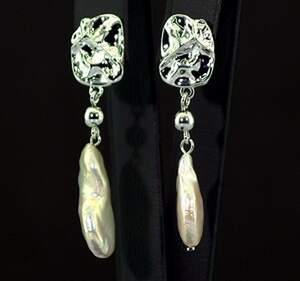 Срібні сережки 925 проби 8,12 г з таїтянськими Перлинами бароко Срібні сережки 925 проби 8,12 г з таїтянськими Перлинами бароко