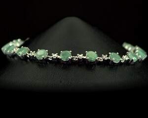 Срібний браслет 925 проби 8,31 г з бразильськими Смарагдами класу АААА та цирконами 7,4 карат 17-20 см Срібний браслет 925 проби 8,31 г з бразильськими Смарагдами класу АААА та цирконами 7,4 карат 17-20 см
