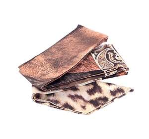 Шарф-твіллі з анімалістичним принтом, шовк 50%, поліестер 50% Шарф-твіллі з анімалістичним принтом, шовк 50%, поліестер 50%