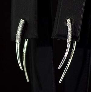 Срібні сережки 925 проби 0,78 г з Діамантами Кр 57 D/VVS1 0.04 карат