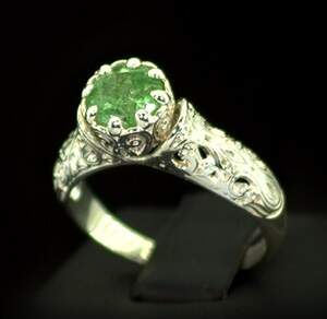Серебряное кольцо 925 пробы 4,54 г с колумбійським Смарагдом 2,03 карат Серебряное кольцо 925 пробы 4,54 г с колумбійським Смарагдом 2,03 карат