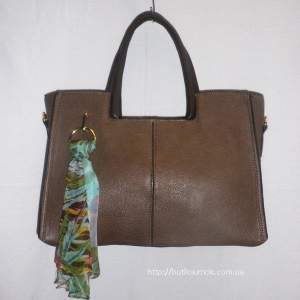 Женская сумка Salvatore Ferragamo Beige