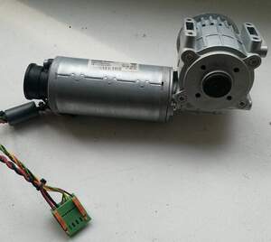 Мотор-редуктор AT120 привода дверей OTIS, FAA24350DJ2