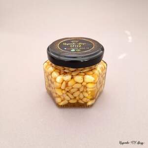 Мед с орехами