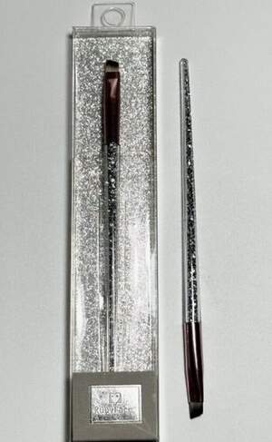 Кисточка для бровей Ruby Face, серебро