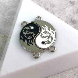 Коннектор парный Инь-Янь 21х26 мм металлический, сталь белый с черным