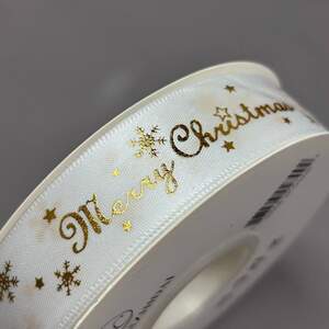 Лента атласная 2,5см с новогодним рисунком - белая Merry Christmas Лента атласная 2,5см с новогодним рисунком - белая Merry Christmas