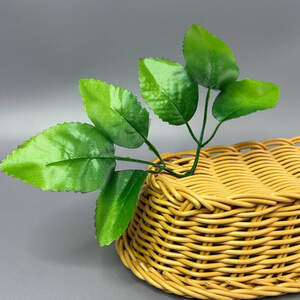 Лист искусственный под розу 6-ка, 18 см - зеленый