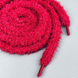 Малиновый круглый шнурок Пушистик 10 мм полиэстер, 120 см