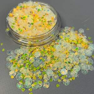 Мини блестки разной формы - 500 г желтый микс Мини блестки разной формы - 500 г желтый микс