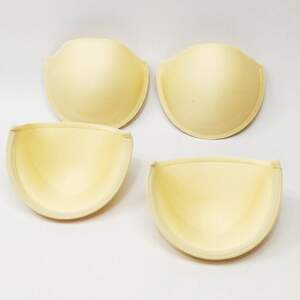 На косточке 100 Бежевые поролоновые чашечки для бюстгальтера