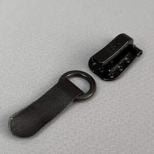 Оригинальные шубные крючки - шоколадный Оригинальные шубные крючки - шоколадный