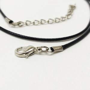 Основа для подвески с застежкой (вощенный 2 мм), длина 60см Цвет - Черный