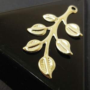 Подвеска Ветка 19х36 мм, цвет Светлое золото