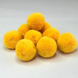 Помпон велюровый 3 см - темно желтый