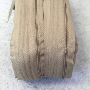 Рулонная молния типа Спираль Т-3 (200м.), темно-бежевая