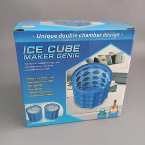 Силиконовая форма для замораживания льда с крышкой Ice Cube Maker Genie Силиконовая форма для замораживания льда с крышкой Ice Cube Maker Genie